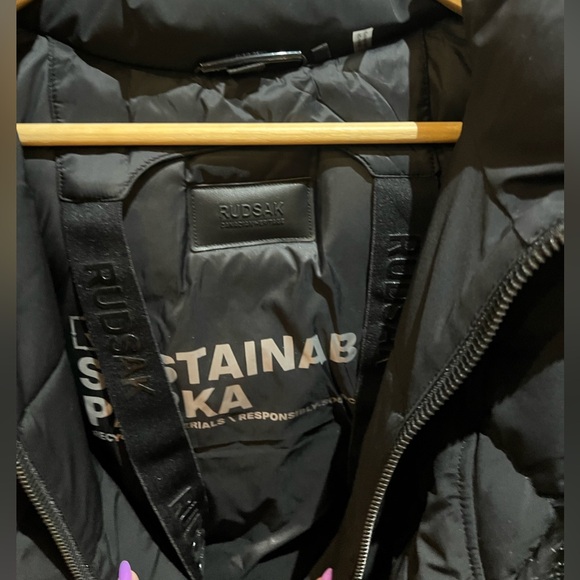 Selling ASAP‼️Rudsak Women’s Jacket - Picture 10 of 16